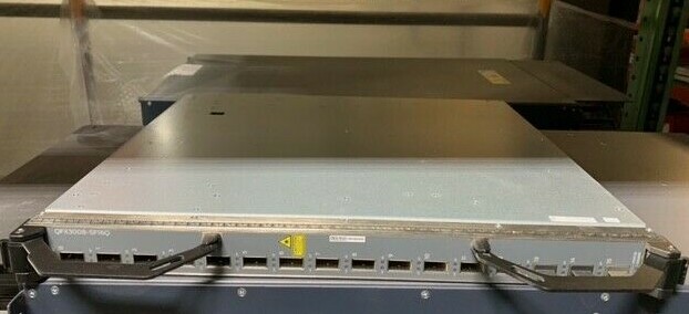 Коммутатор Juniper QFX3008-SF16Q — фото 1