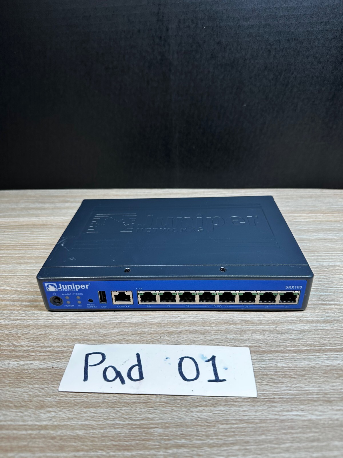 Межсетевой экран Juniper SRX100 — фото 1