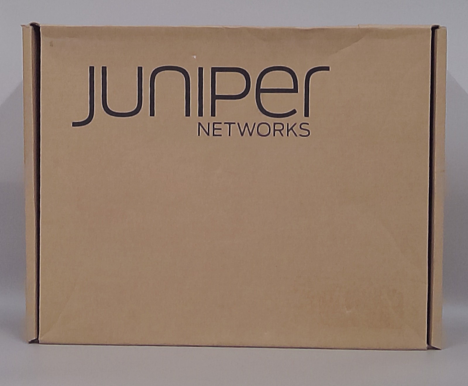 Межсетевой экран Juniper SRX210BE — фото 1
