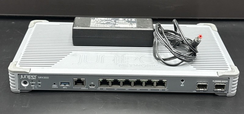 Межсетевой экран Juniper SRX300-SYS-JB — фото 1