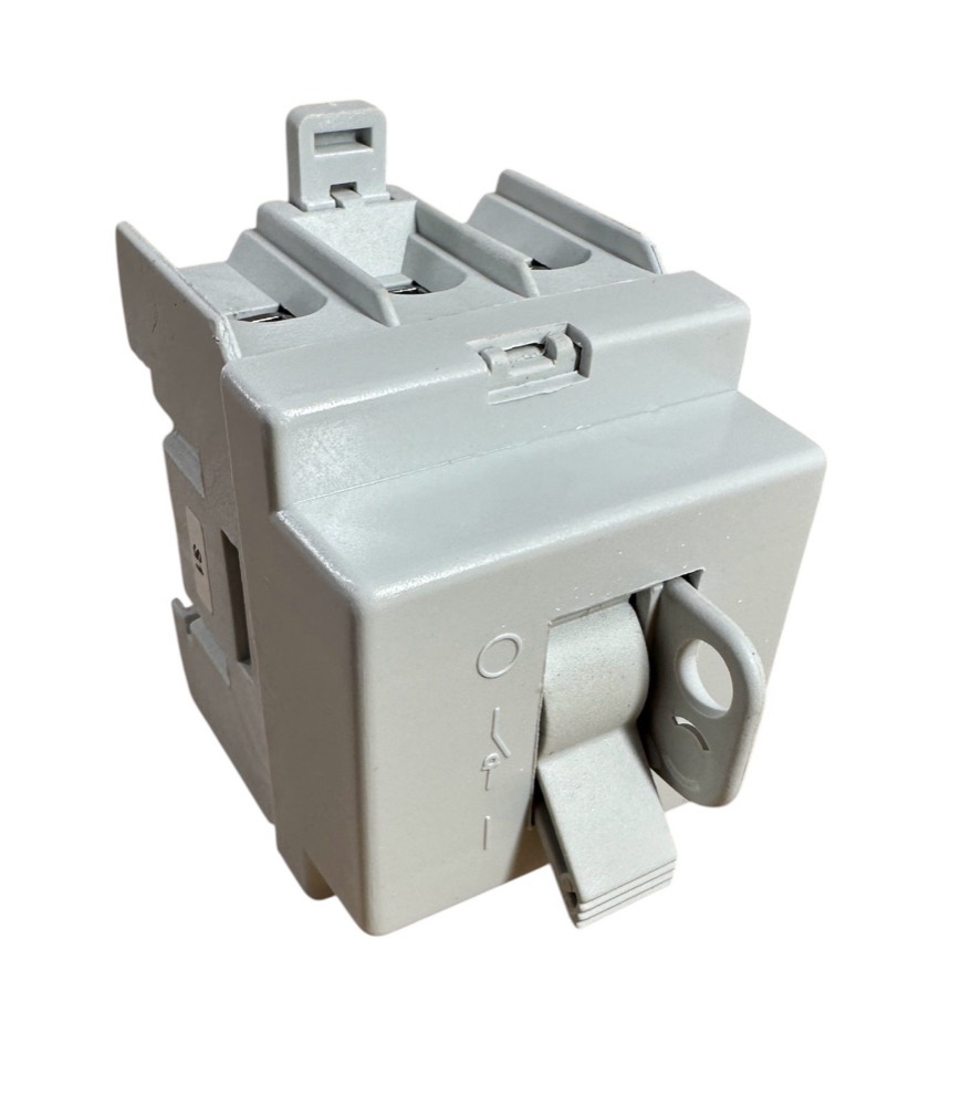 Компонент KUE340 Katko 40A 3-Pole Extended/Direct Handle Motor Disconnect — фото 1