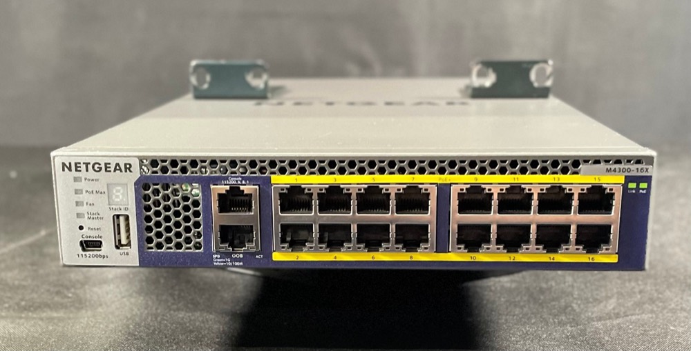 Оборудование Cisco M4300-16X — фото 1
