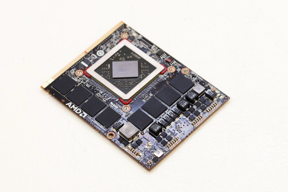Графический ускоритель Dell AMD Radeon HD 6970M M6700 2GB Laptop Graphics Card Dell P/N: 06W46K Tested — фото 1