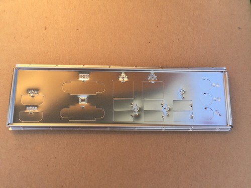 Комплектующая *NEW* ORIGINAL Supermicro I/O SHIELD MCP-260-00081-0N — фото 1