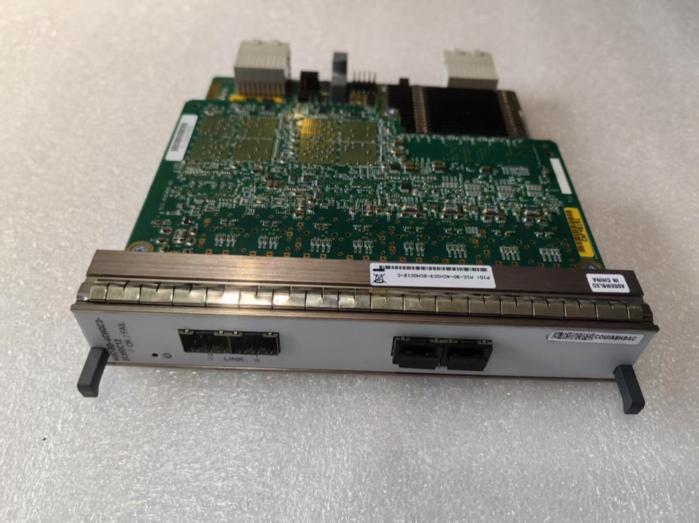 Маршрутизатор Cisco MIC-3D-4CHOC3-2CHOC12 — фото 1