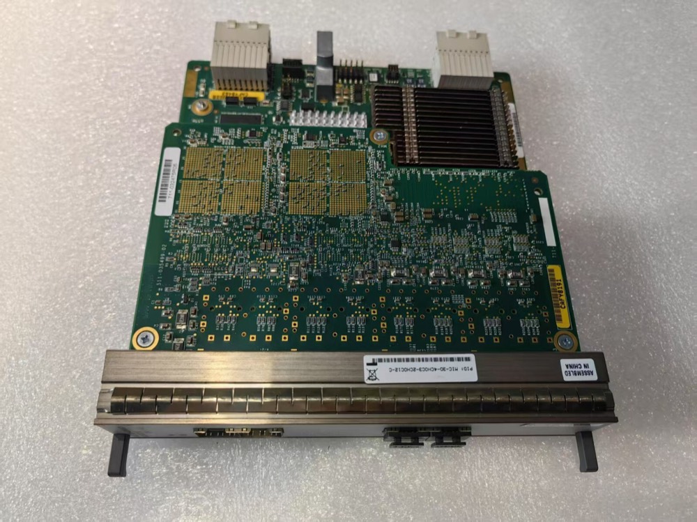 Маршрутизатор Cisco MIC-3D-4CHOC3-2CHOC12 — фото 2