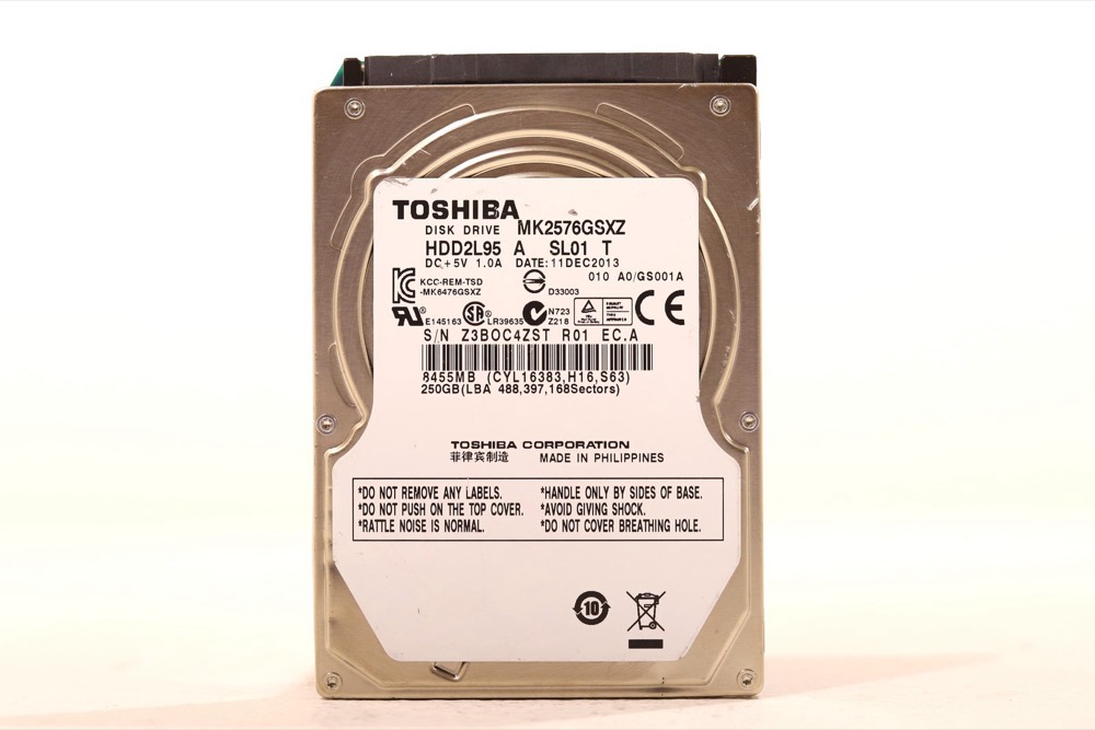 Жёсткий диск Toshiba 250 ГБ SATA 3 Гбит/с 5,4K 2,5" (MK2576GSXZ, HDD2L95) — фото 1