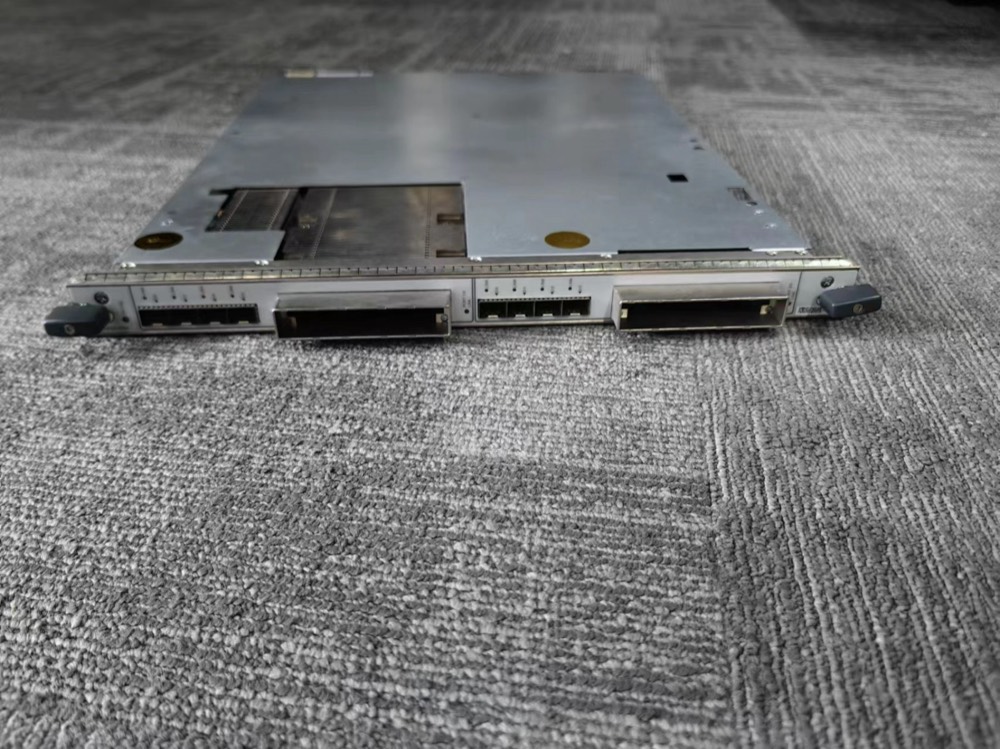 Маршрутизатор Cisco MPC4E-3D-2CGE-8XGE — фото 2