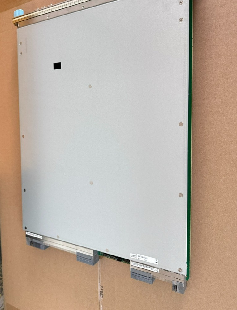 Маршрутизатор Cisco MPC7E-MRATE — фото 3