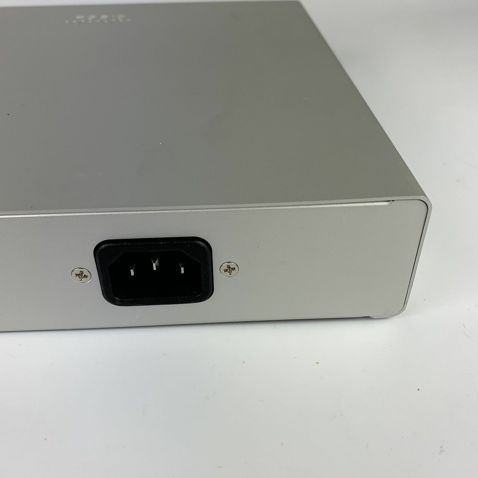 Коммутатор Cisco MS220-8-HW — фото 3