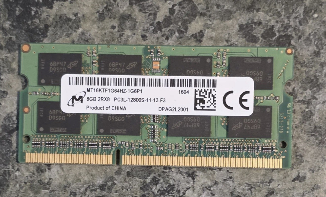 Память Micron DDR3 8GB SODIMM 1600 МТ/с (MT16KTF1G64HZ-1G6P1) — фото 1