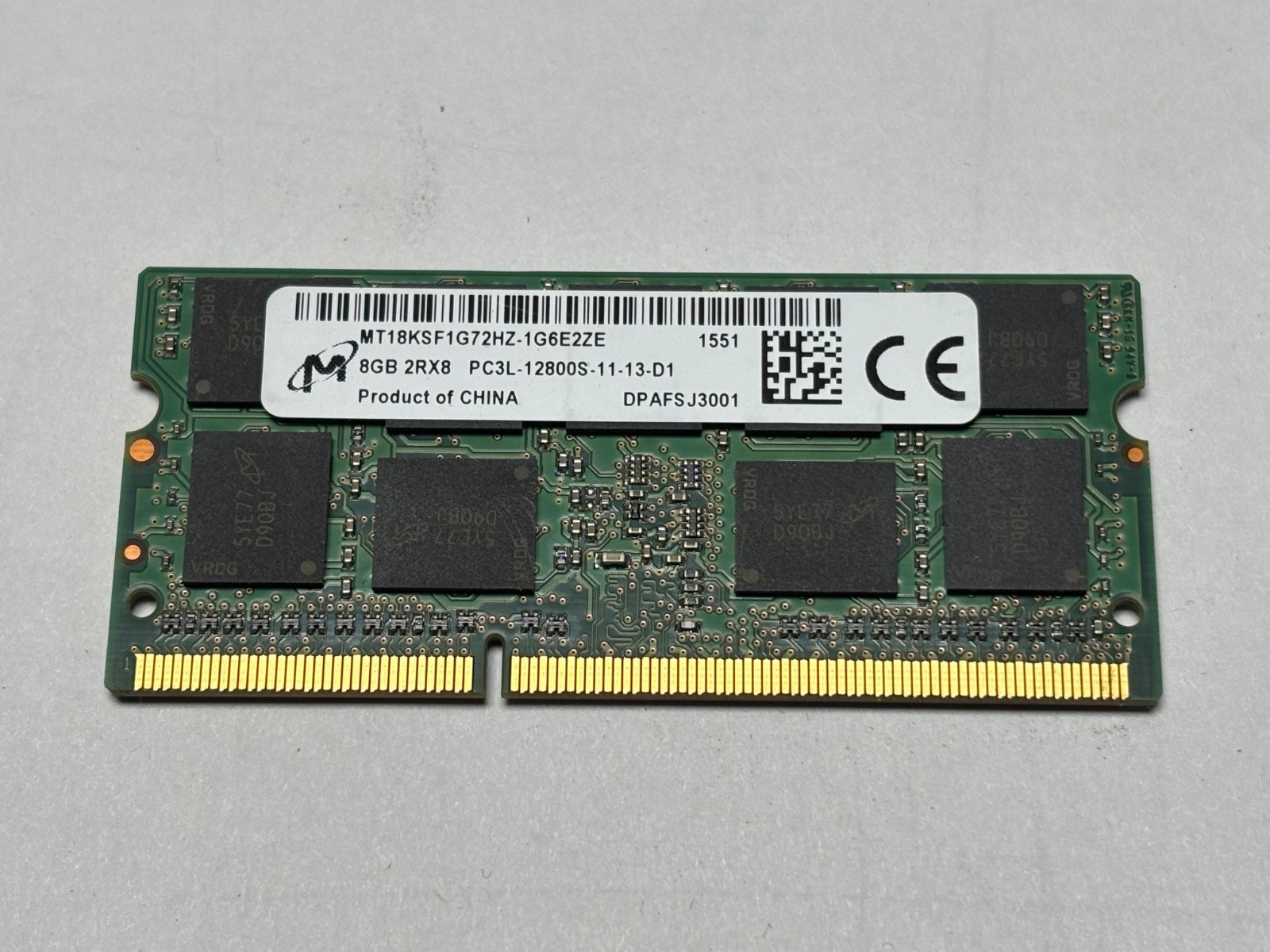 Память Micron DDR3 8GB SOEDIMM 1600 МТ/с (MT18KSF1G72HZ-1G6E2) — фото 1