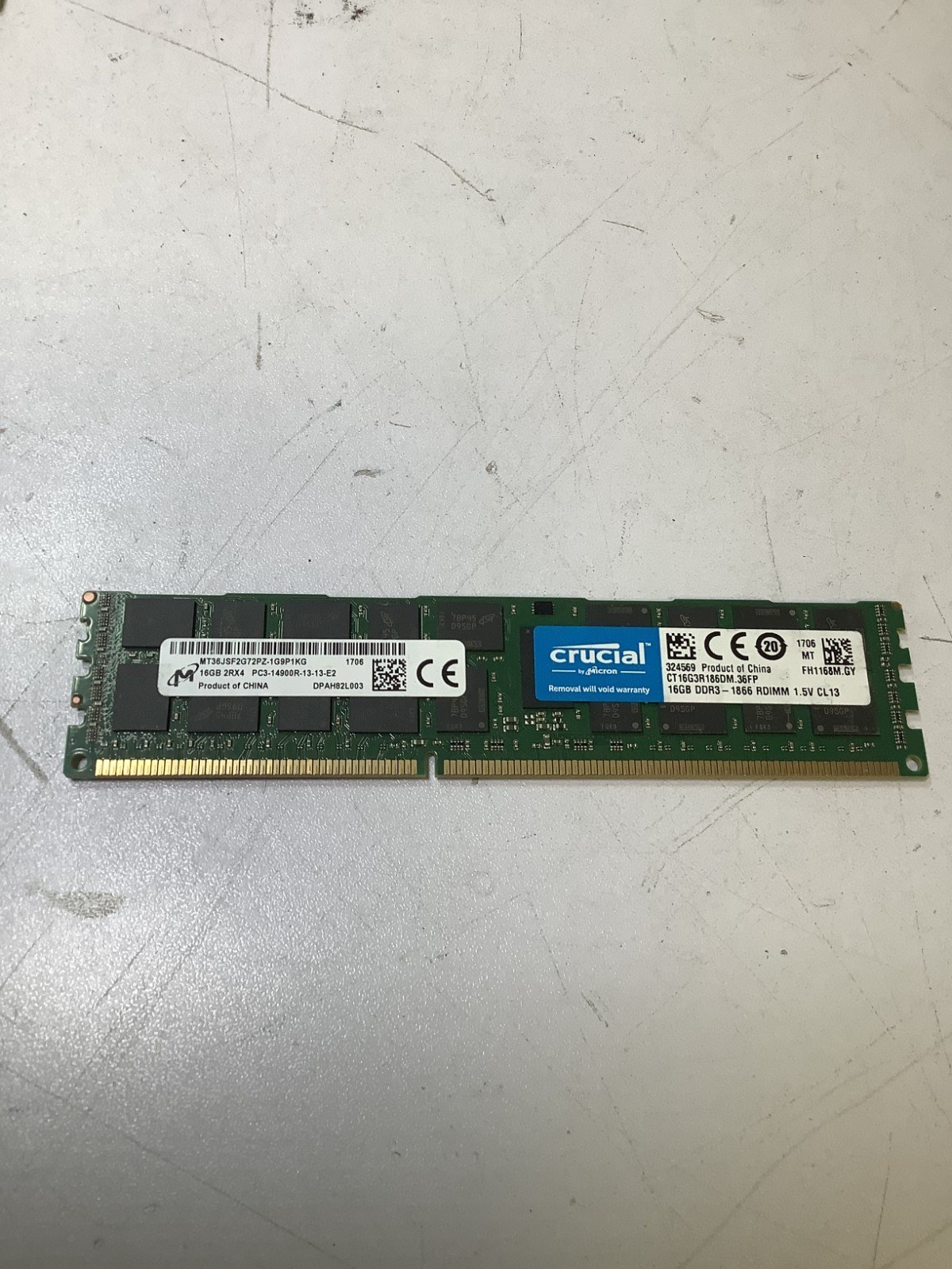 Память Micron DDR3 16GB RDIMM 1866 МТ/с (MT36JSF2G72PZ-1G9P1) — фото 2