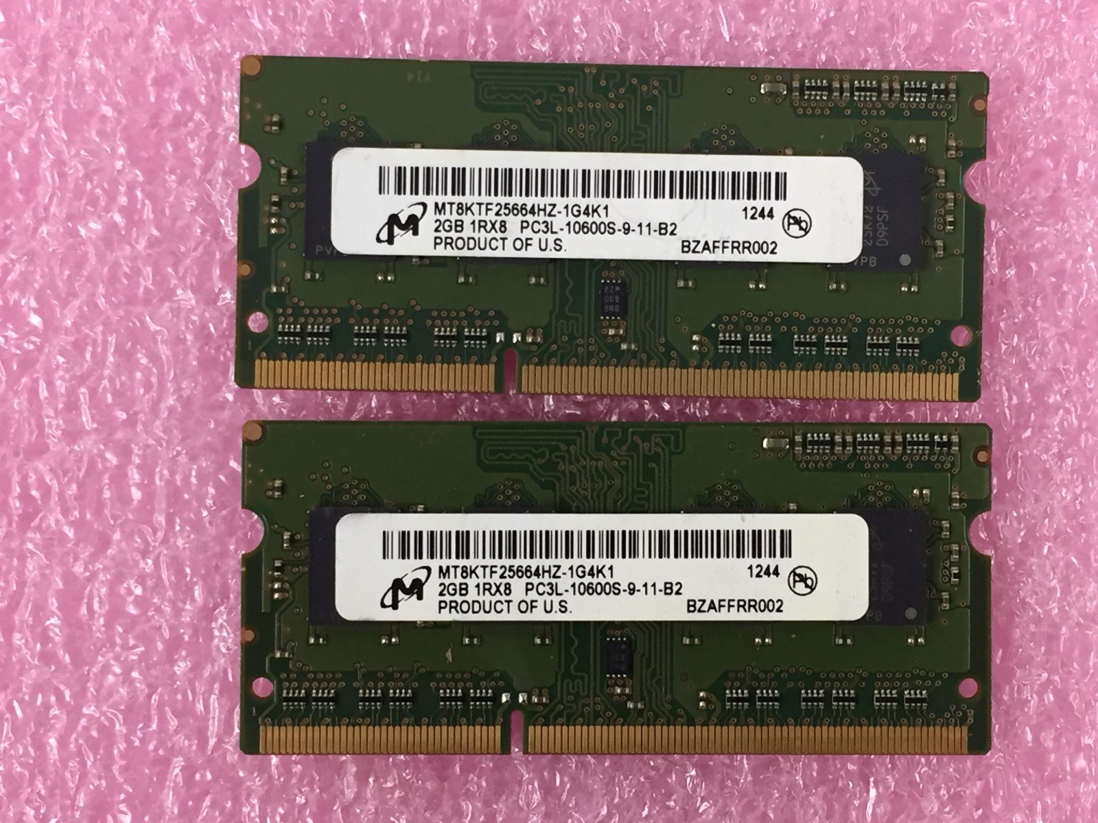 Память Micron DDR3 2GB SODIMM 1333 МТ/с (MT8KTF25664HZ-1G4K1) — фото 1