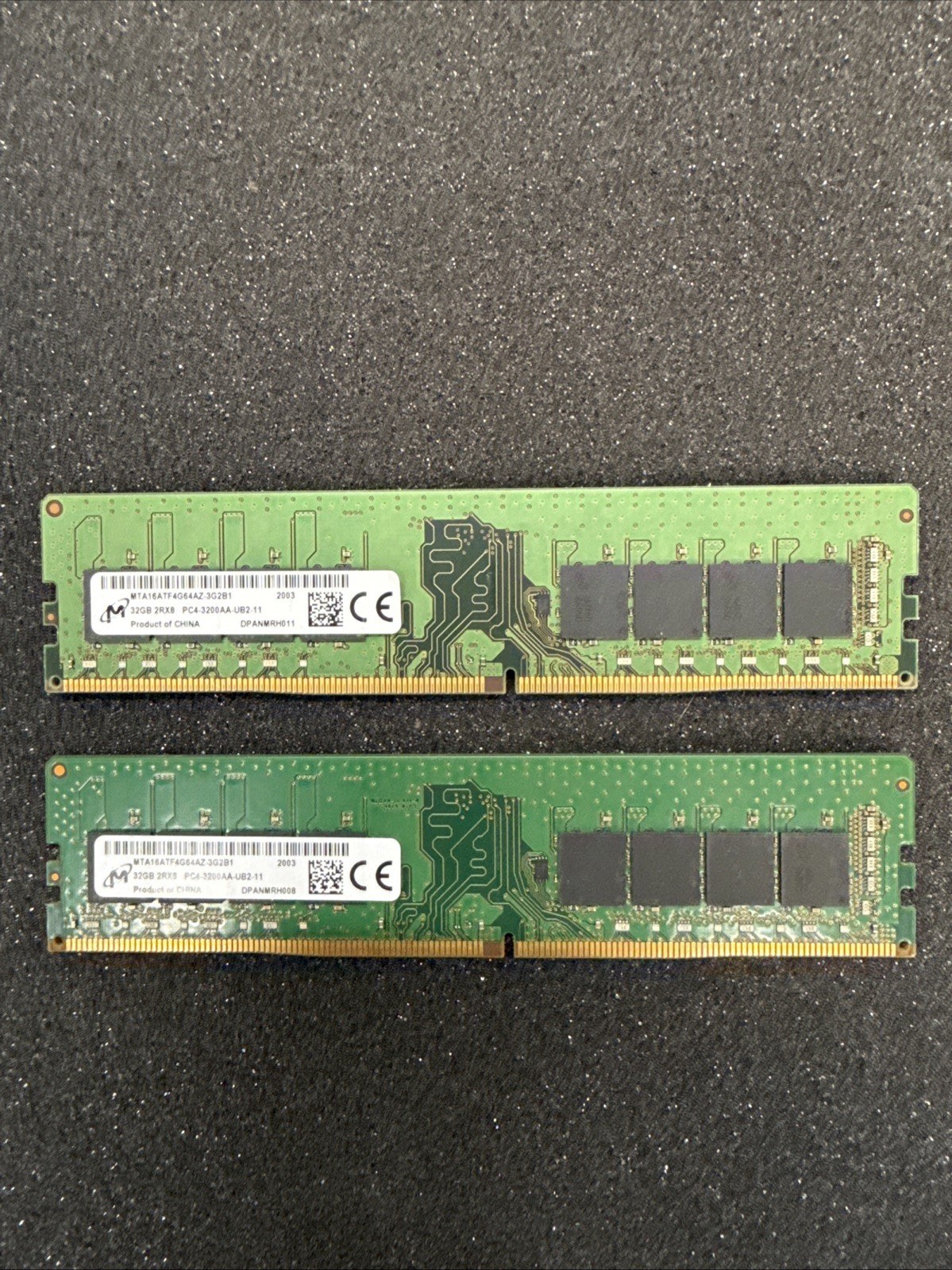 Память Micron DDR4 32GB UDIMM 3200 МТ/с (MTA16ATF4G64AZ-3G2B1) — фото 1