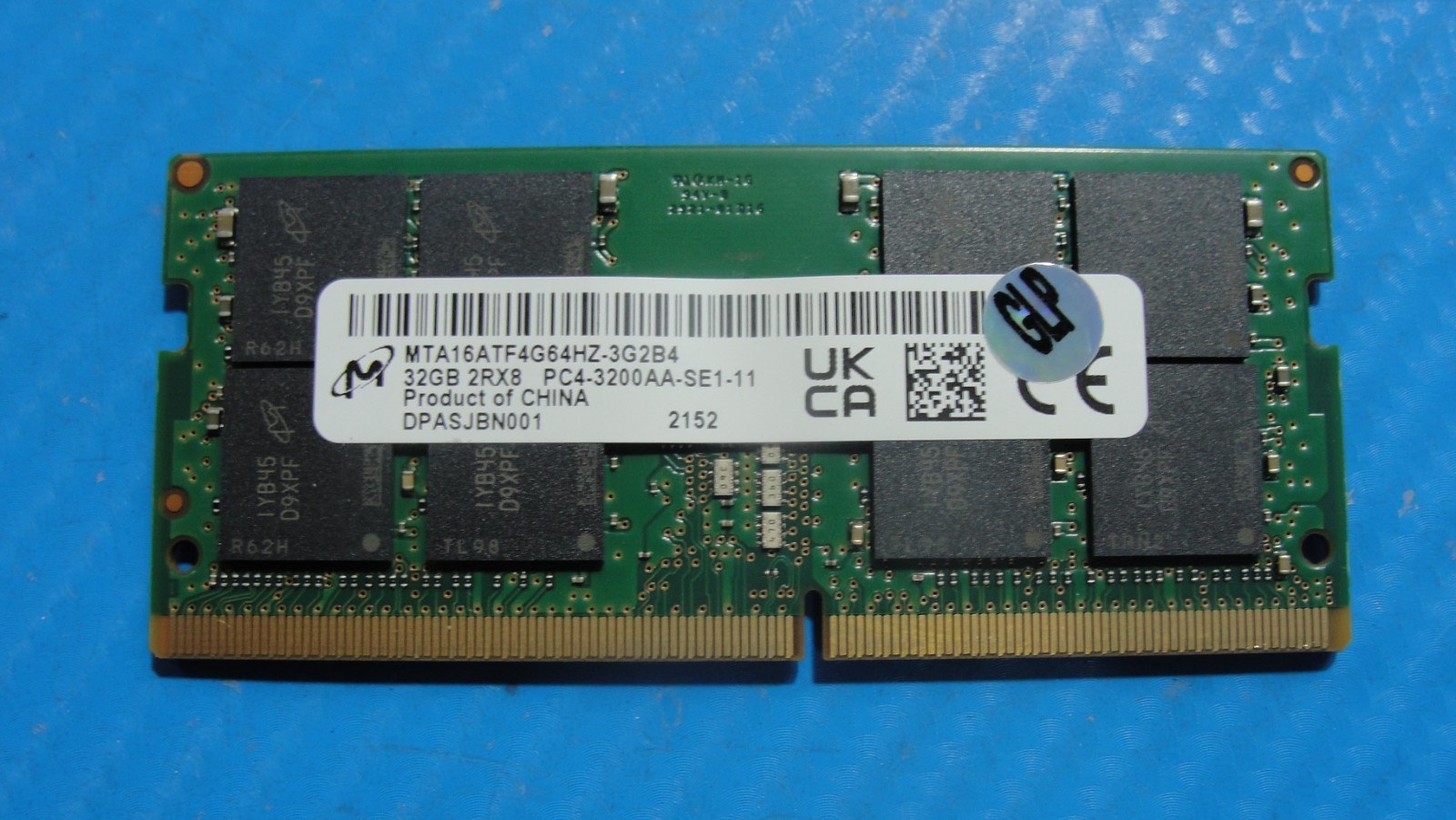 Память Micron DDR4 32GB SODIMM 3200 МТ/с (MTA16ATF4G64HZ-3G2B4) — фото 2