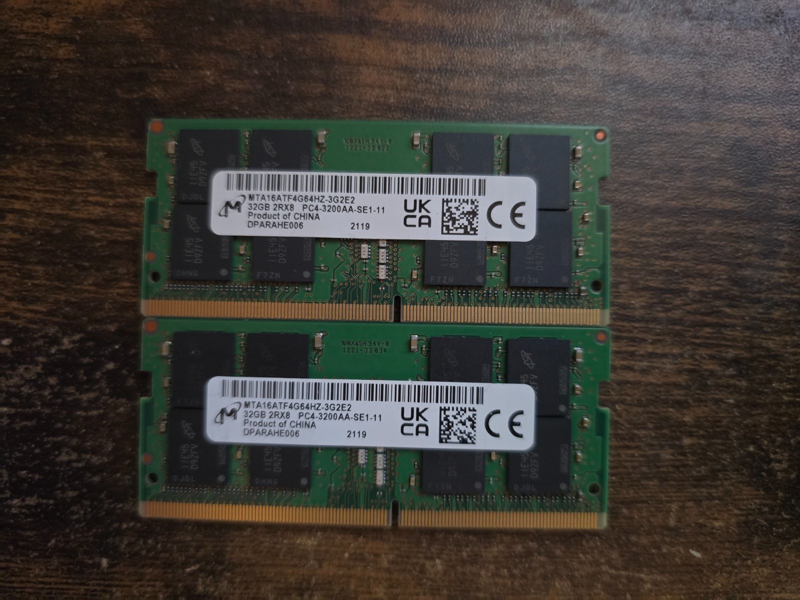 Память Micron DDR4 32GB SODIMM 3200 МТ/с (MTA16ATF4G64HZ-3G2E2) — фото 2