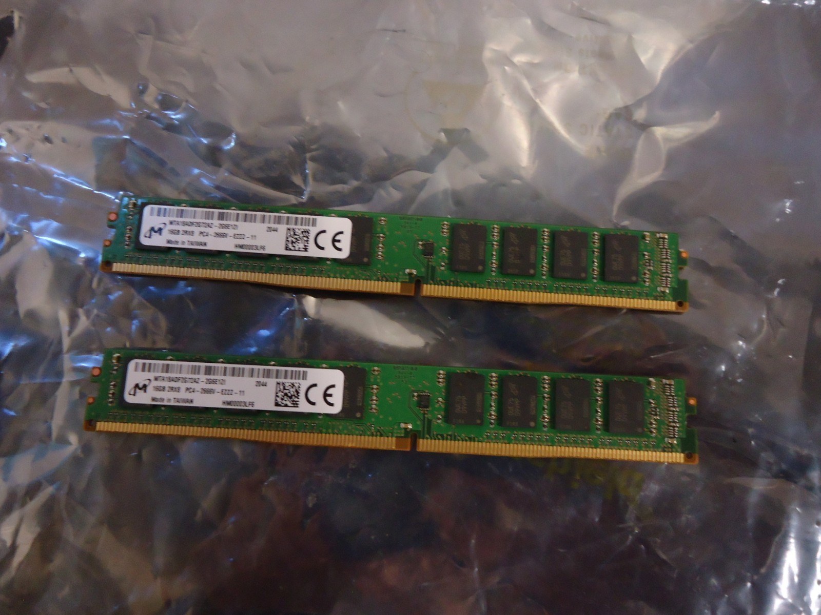 Память Micron DDR4 16GB EUDIMM 2666 МТ/с (MTA18ADF2G72AZ-2G6E1) — фото 1