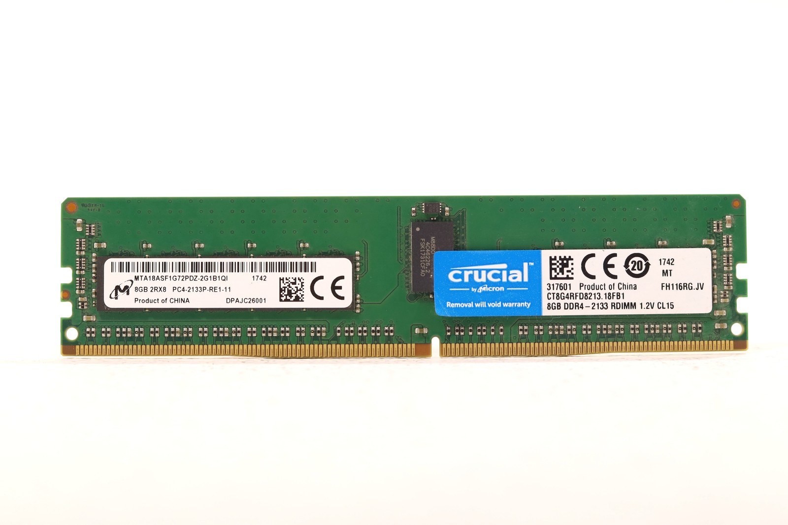 Память Micron DDR4 8GB RDIMM 2133 МТ/с (MTA18ASF1G72PDZ-2G1B1) — фото 1