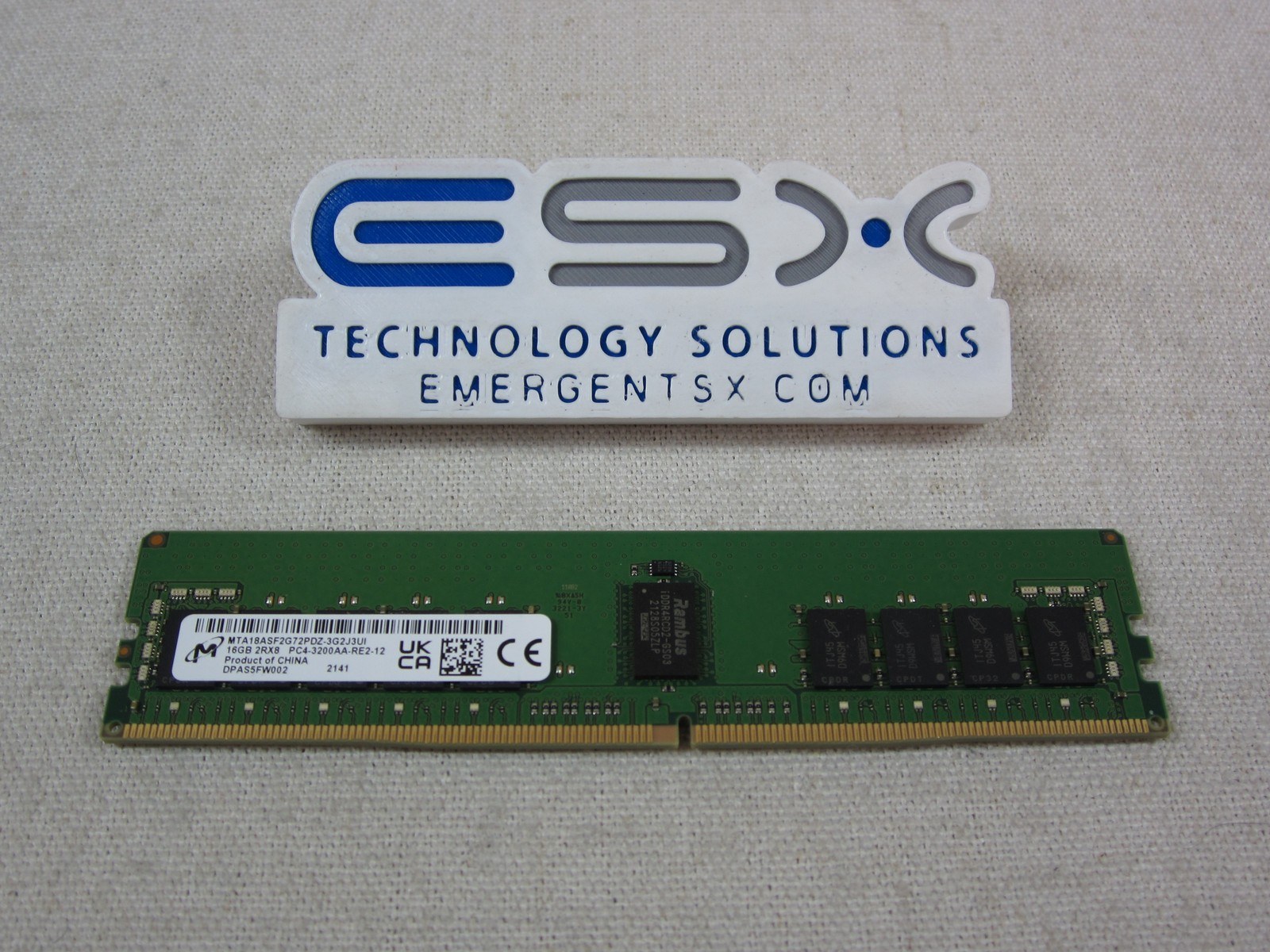 Память Micron DDR4 16GB RDIMM 3200 МТ/с (MTA18ASF2G72PDZ-3G2J3) — фото 1