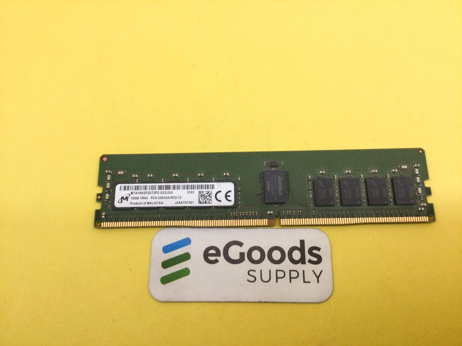 Память Micron DDR4 16GB RDIMM 3200 МТ/с (MTA18ASF2G72PZ-3G2J3) — фото 1