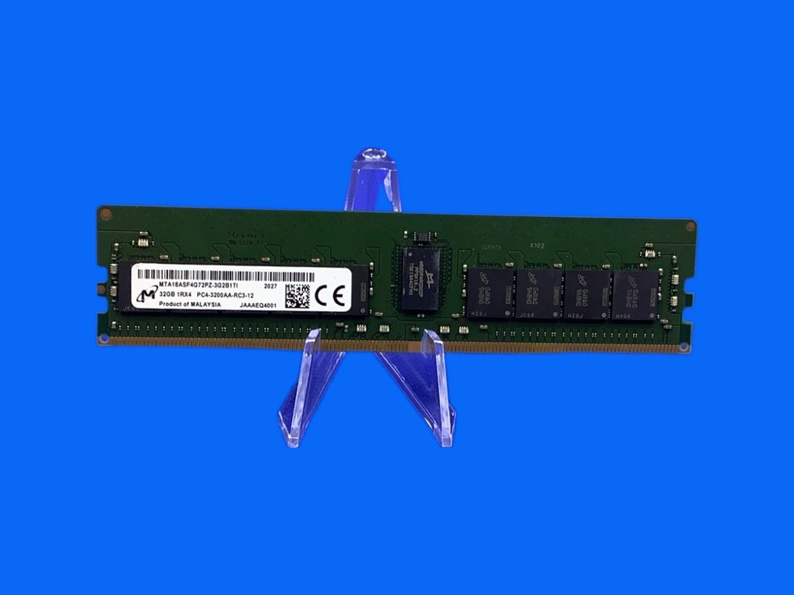 Память Micron DDR4 32GB RDIMM 3200 МТ/с (MTA18ASF4G72PZ-3G2B1) — фото 1