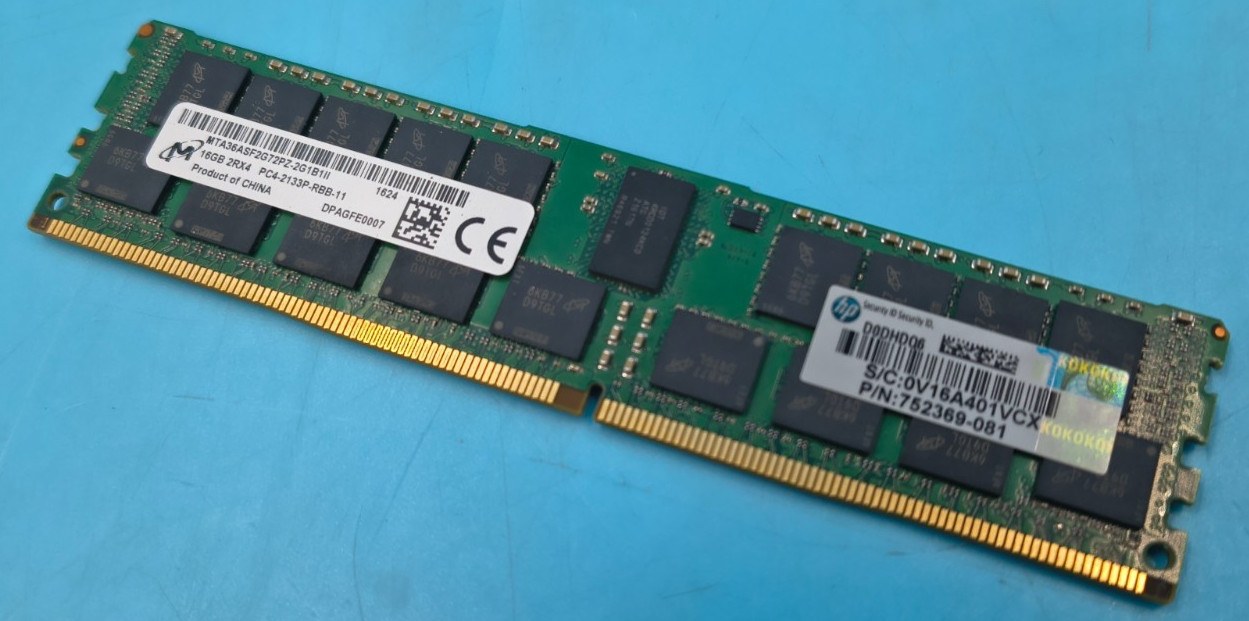 Память Micron DDR4 16GB RDIMM 2133 МТ/с (MTA36ASF2G72PZ-2G1B1) — фото 1