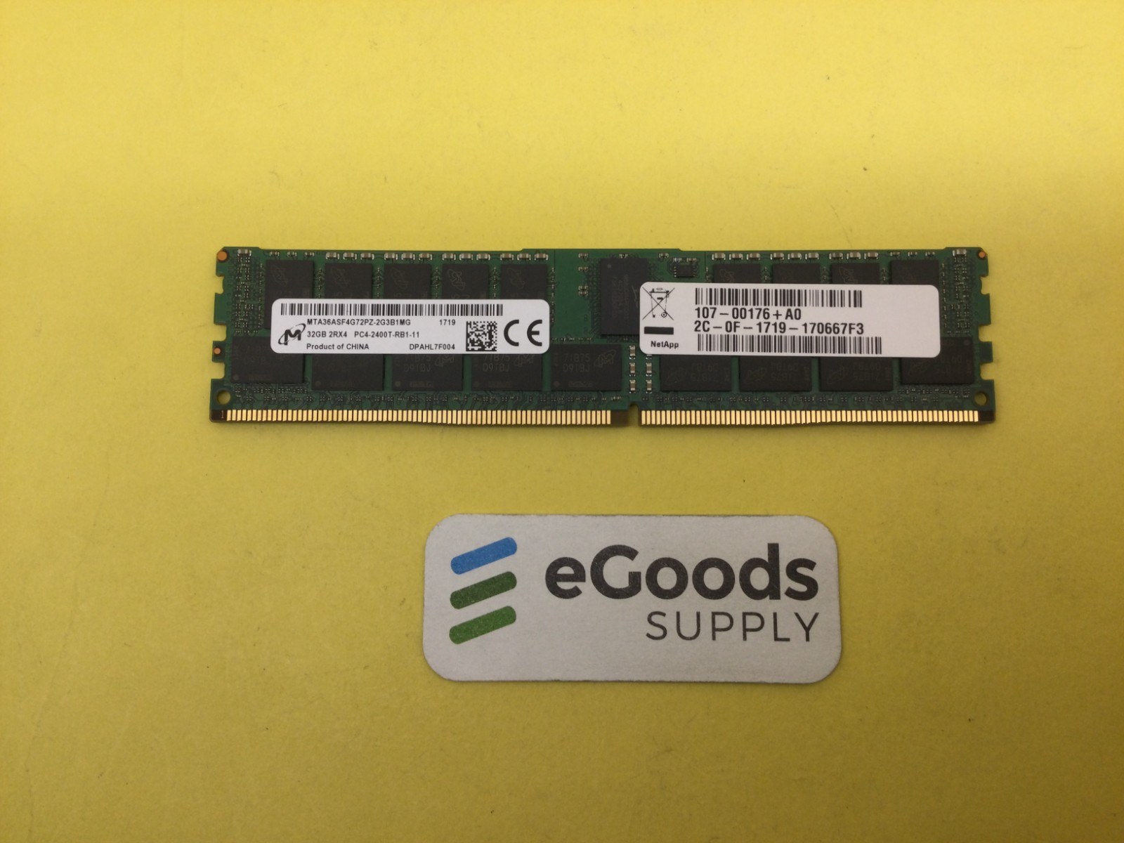 Память Micron DDR4 32GB RDIMM 2400 МТ/с (MTA36ASF4G72PZ-2G3B1) — фото 2