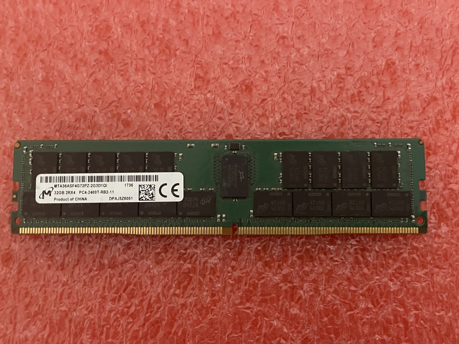 Память Micron DDR4 32GB RDIMM 2400 МТ/с (MTA36ASF4G72PZ-2G3D1) — фото 2