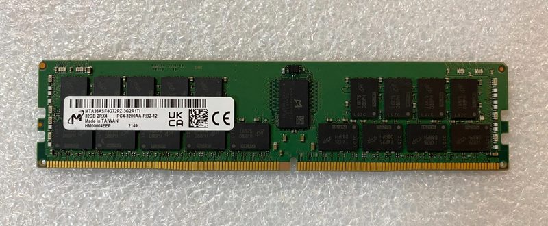 Память Crucial Micron 32GB DDR4 3200 MT/s CL22 2Rx4 ECC Registered DIMM (8GBit) 288pin — фото 1