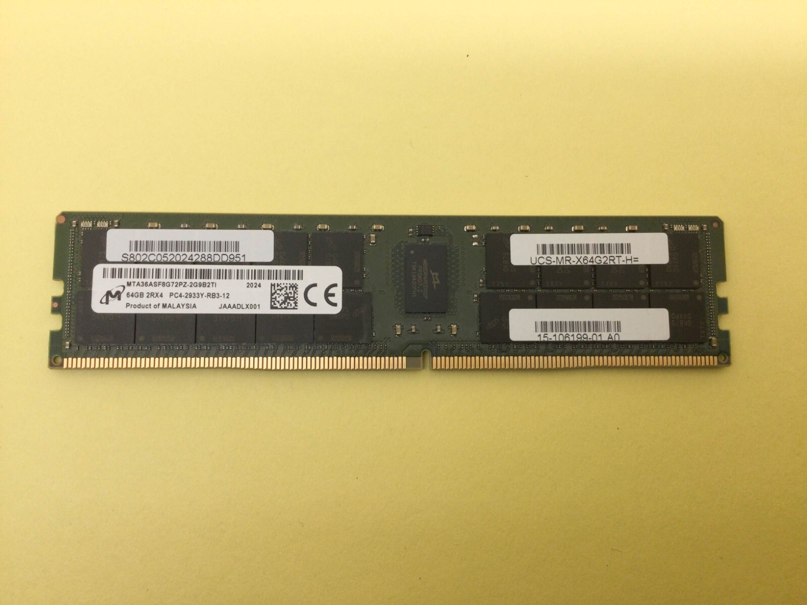 Память Micron DDR4 64GB RDIMM 2933 МТ/с (MTA36ASF8G72PZ-2G9B2) — фото 2