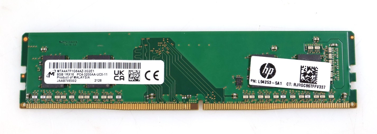 Память Micron DDR4 8GB UDIMM 3200 МТ/с (MTA4ATF1G64AZ-3G2E1) — фото 1