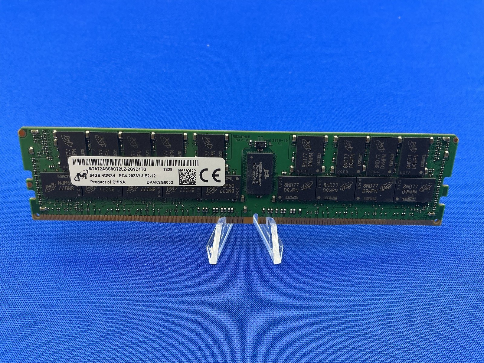 Память Micron DDR4 64GB LRDIMM 2933 МТ/с (MTA72ASS8G72LZ-2G9D1) — фото 1