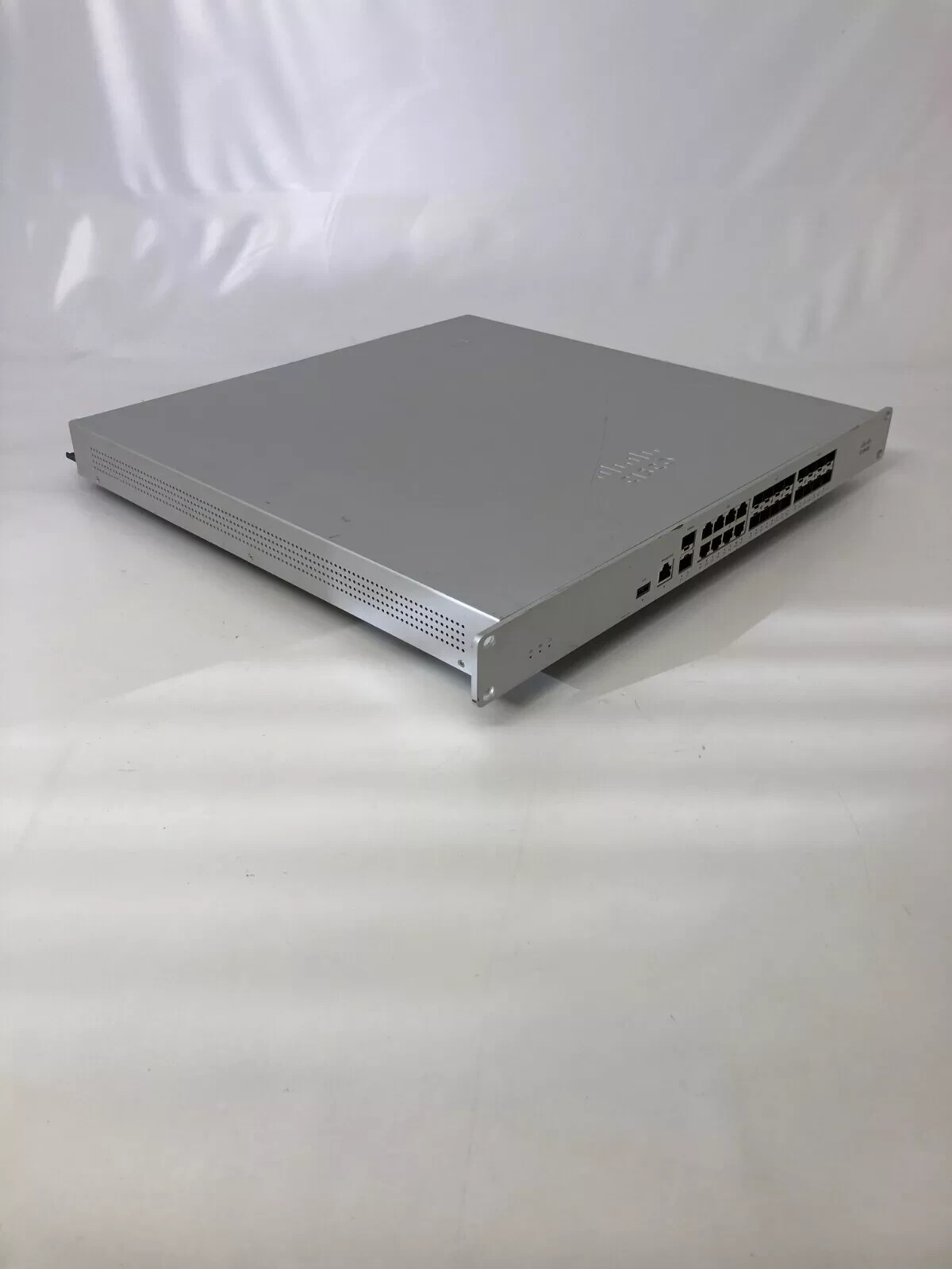 Маршрутизатор Juniper MX250-HW — фото 3