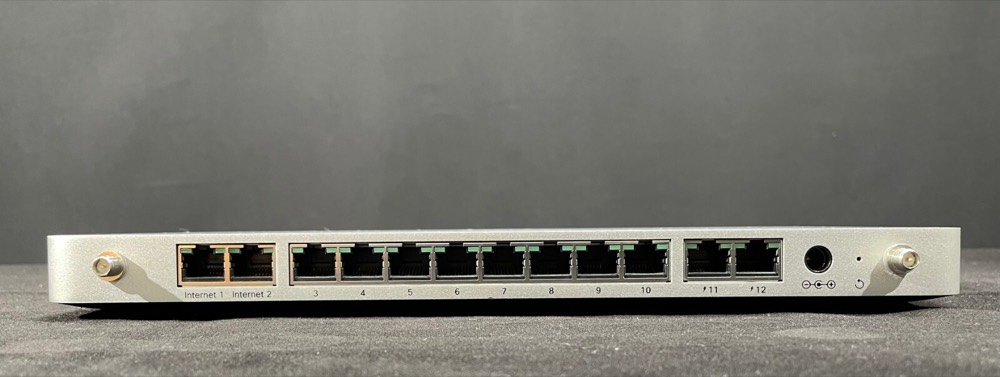 Маршрутизатор Juniper MX68W-HW — фото 2