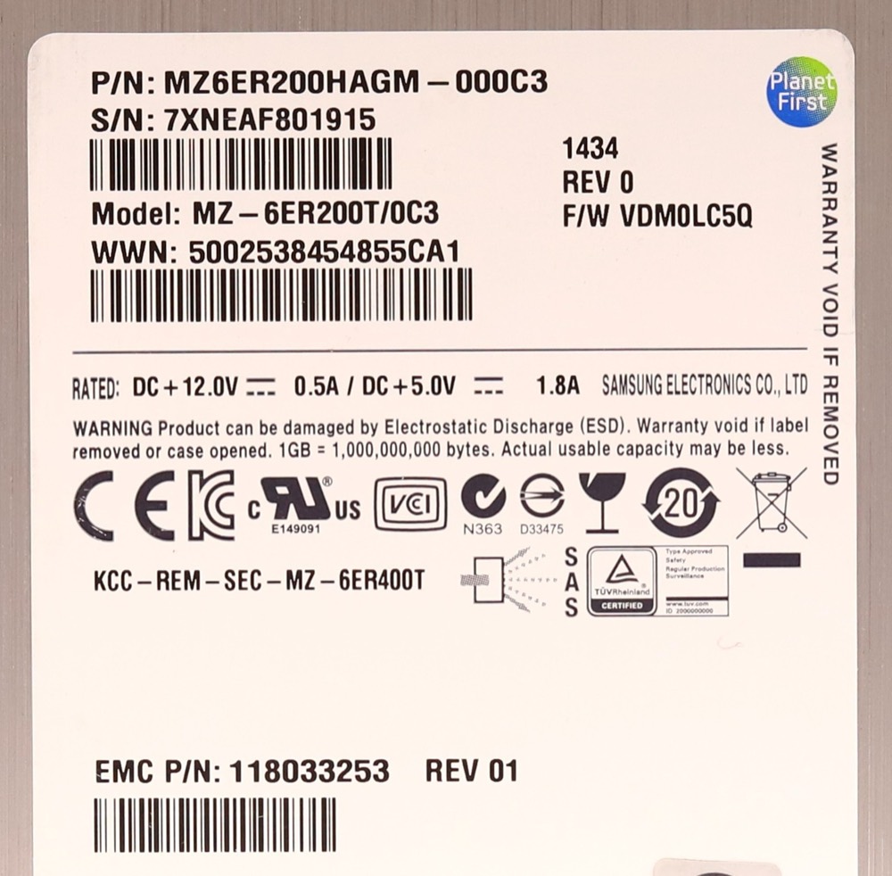 SSD-накопитель EMC MZ-6ER200T/0C3 200GB 2.5" 6Gb/s SAS Solid State Drive P/N: 118033253 Tested — фото 2