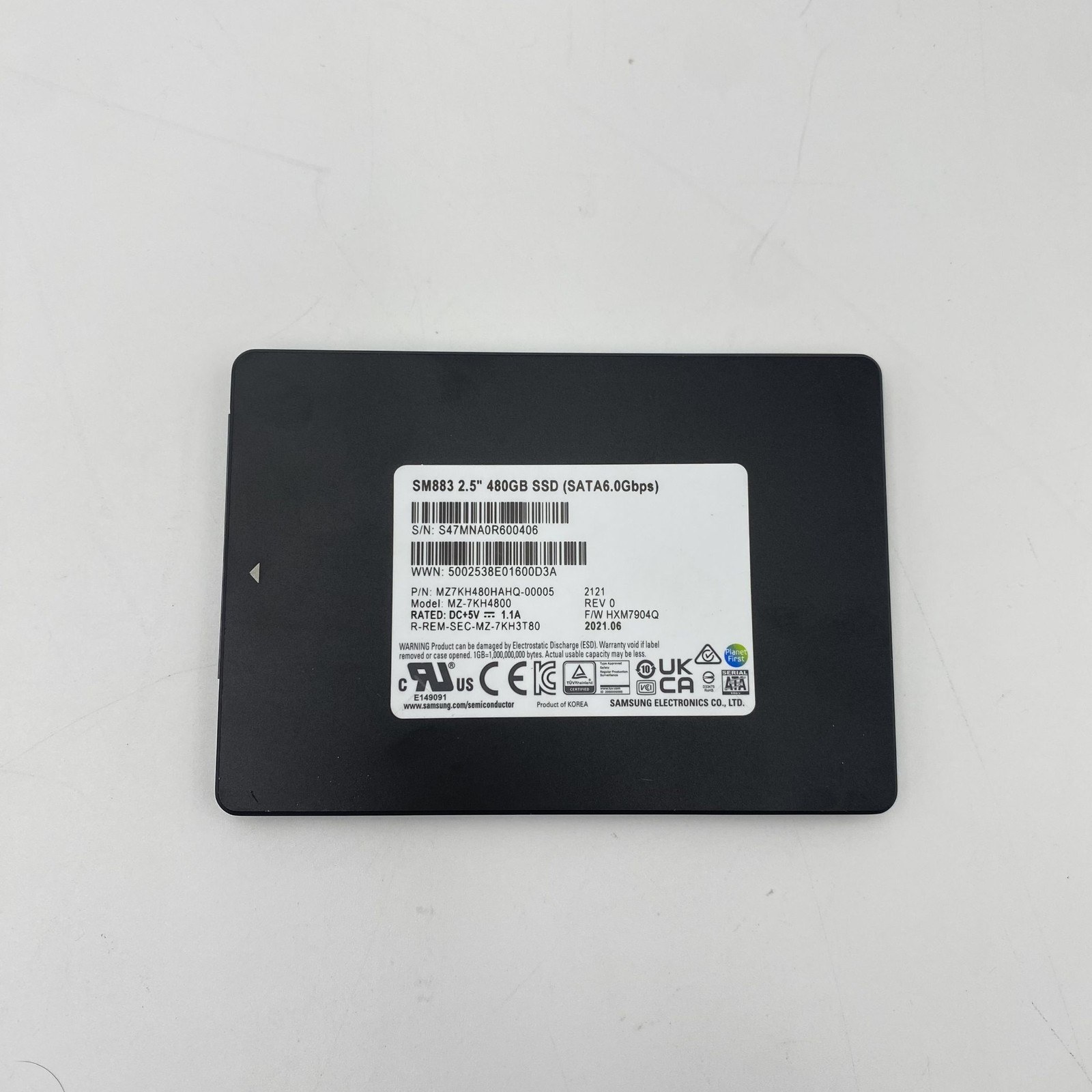 SSD Samsung 480GB SM883 SATA 2,5" (серверный накопитель, MZ7KH480HAHQ) — фото 3