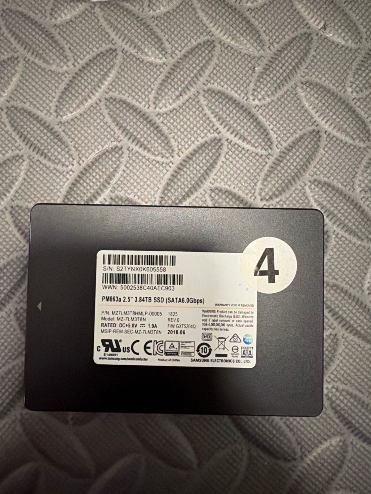 SSD Samsung 3.84TB PM863a SATA 2,5" (серверный накопитель, MZ7LM3T8HMLP) — фото 2