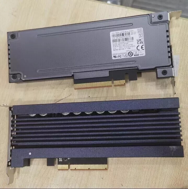 SSD Samsung 6.4TB PM1725B NVMe HHHL (серверный накопитель, MZPLL6T4HMLA-00005) — фото 3