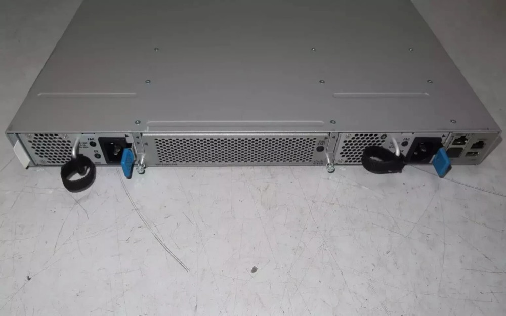 Коммутатор Cisco N3K-C3064PQ-10GE — фото 2