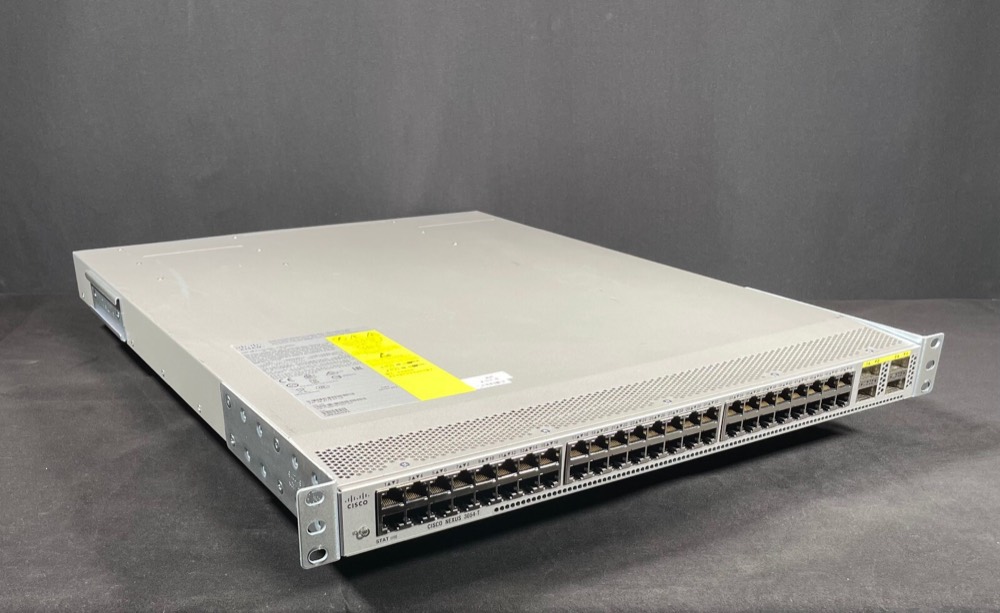 Коммутатор Cisco N3K-C3064TQ-10GT — фото 2