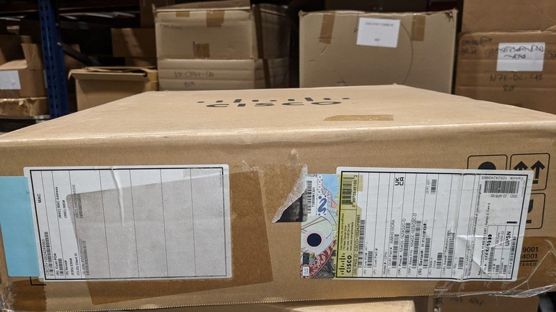 Маршрутизатор Factory Sealed CISCO N540X-16Z8Q2C-D Router 16x10G 8x25G 2x100G DC — фото 1