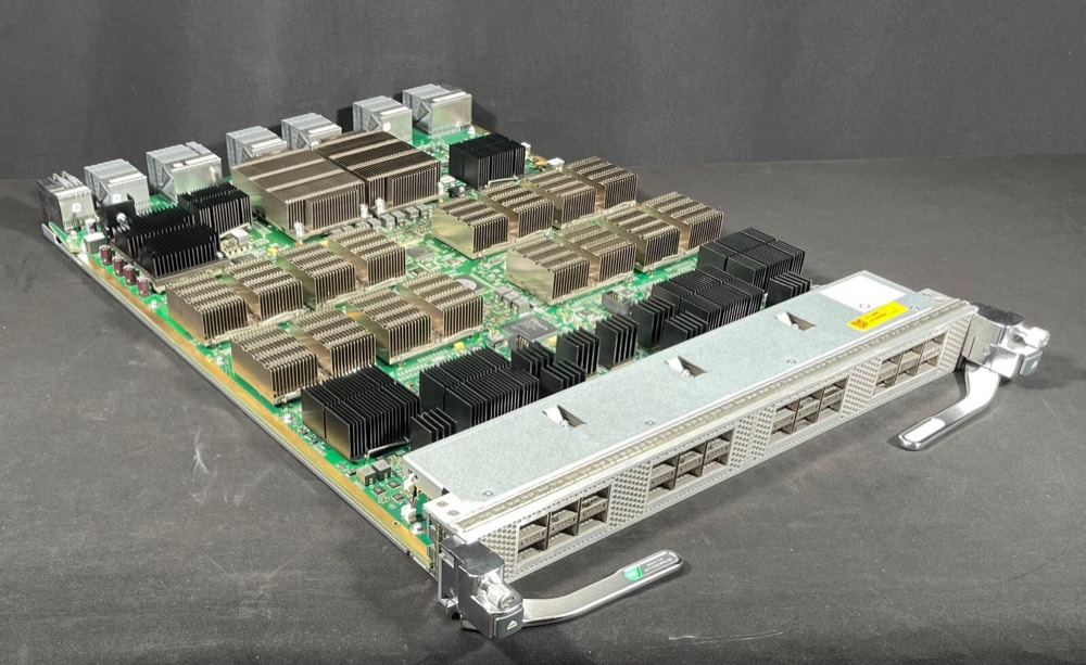 Оборудование Cisco N77-F324FQ-25 — фото 2