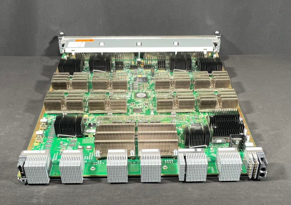 Оборудование Cisco N77-F324FQ-25 — фото 3