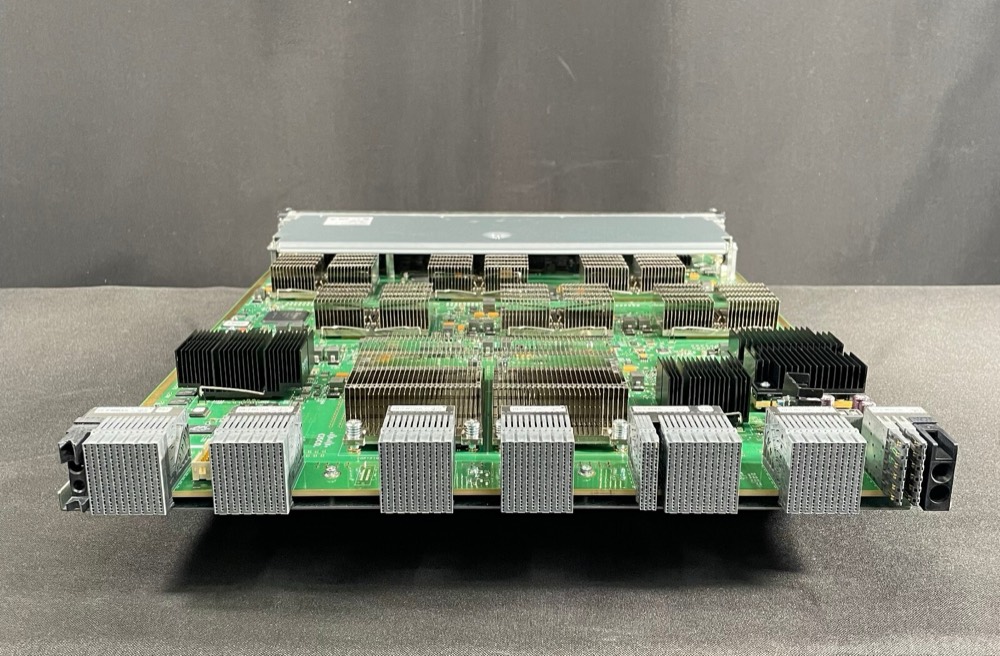 Оборудование Cisco N77-F348XP-23 — фото 3