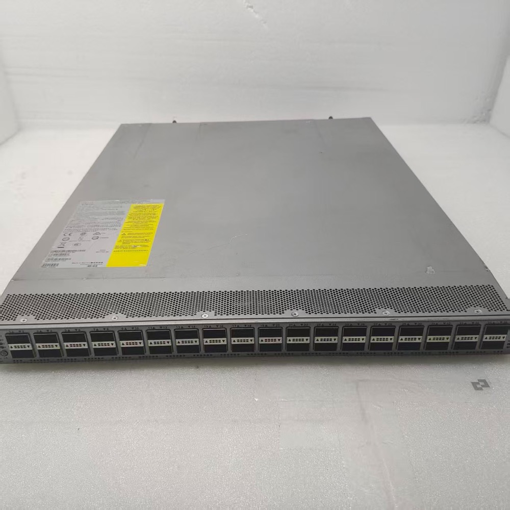 Коммутатор Cisco N9K-C9236C — фото 3