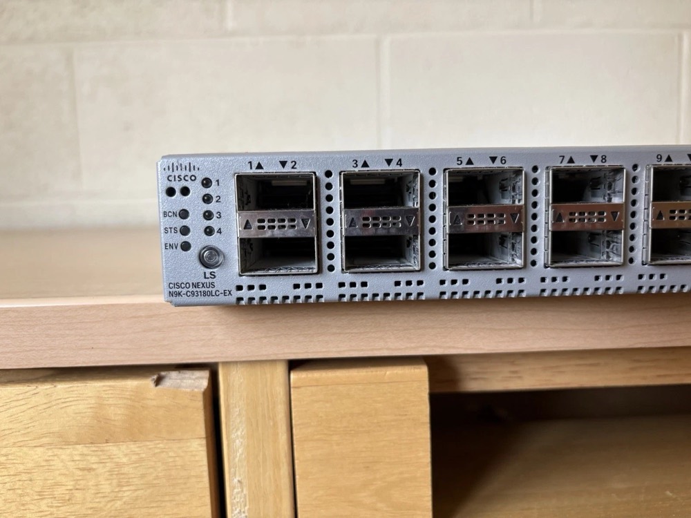 Коммутатор Cisco N9K-C93180LC-EX — фото 3