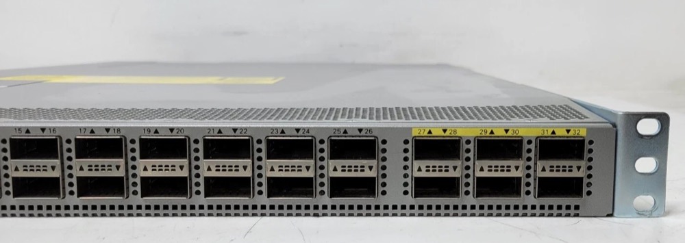 Коммутатор Cisco N9K-C9332PQ — фото 3