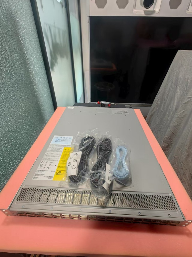 Коммутатор Cisco N9K-C9336C-FX2 — фото 3