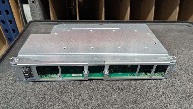 Фабричный модуль Cisco Nexus 9508 N9K-C9508-FM-S 100G — фото 1